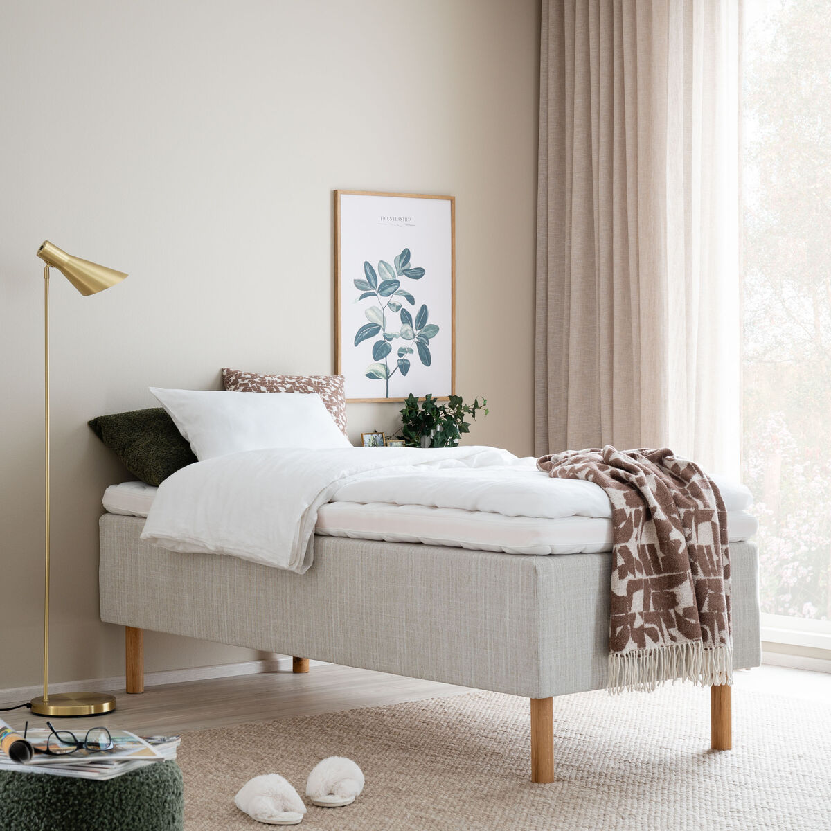 Unia Hopea M 90x200 beige, pronssi 8cm